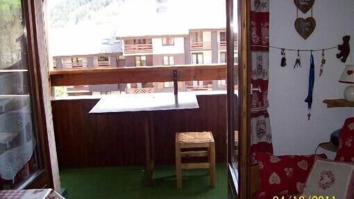 Bourg-Saint-Maurice Apartment | FULLY-EQUIPPED STUDIO FOR 4 PEOPLE