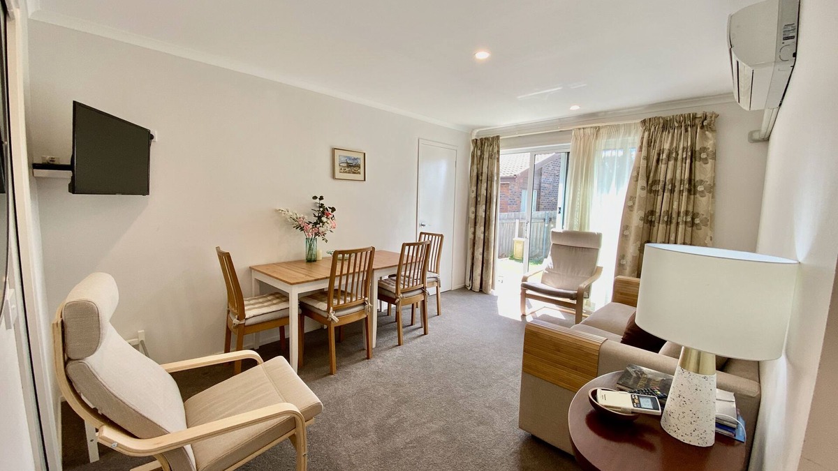 Jindabyne Apartment | Fully equipped 2 bedrooms, kitchen, bathroom