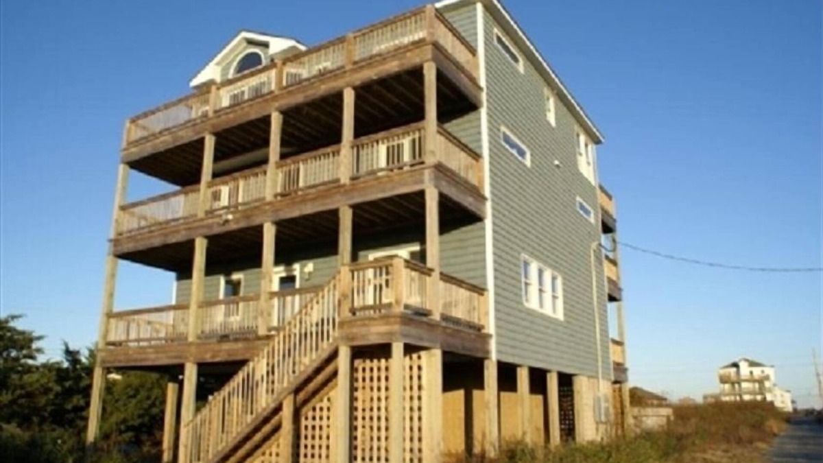 Rodanthe House | Fully-Equipped Beach House W/Pool, Hot Tub, & Gorgeous Views