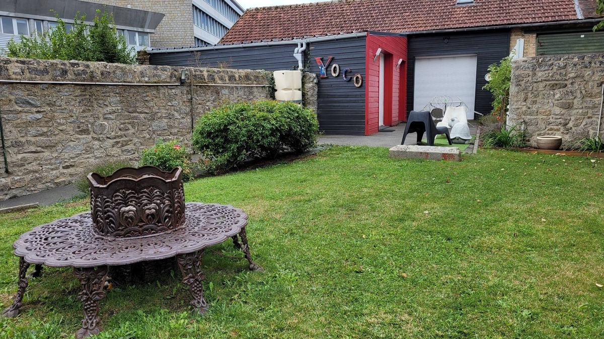 Alencon House | FULLY EQUIPPED HOUSE WIFI/CENTRE.GARE/PRIVATE PARKING/BICYCLE BOX