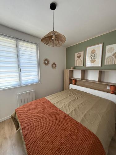Montreuil-Bellay Apartment | Fully equipped one-bedroom apartment, unpack your bags
