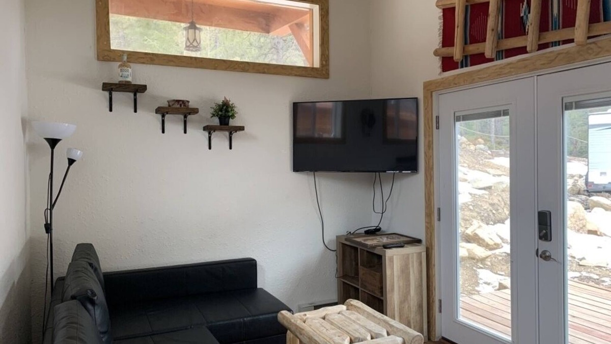 Idaho Springs Cabin | Fully-Furnished 2 BR Mountain Cabin in the Rockies