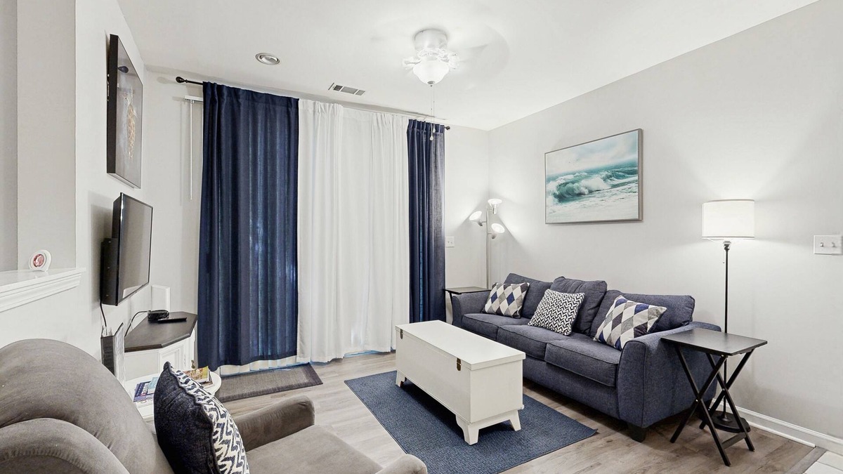 Seaside Farms Condo | Fully-furnished first-floor condo with pool & private washer/dryer- dog-friendly