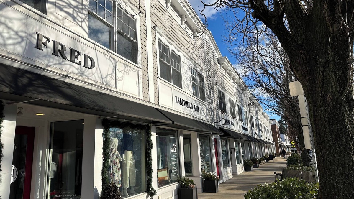 Old Greenwich Apartment | Fully furnished summer rental in the heart of Old Greenwich