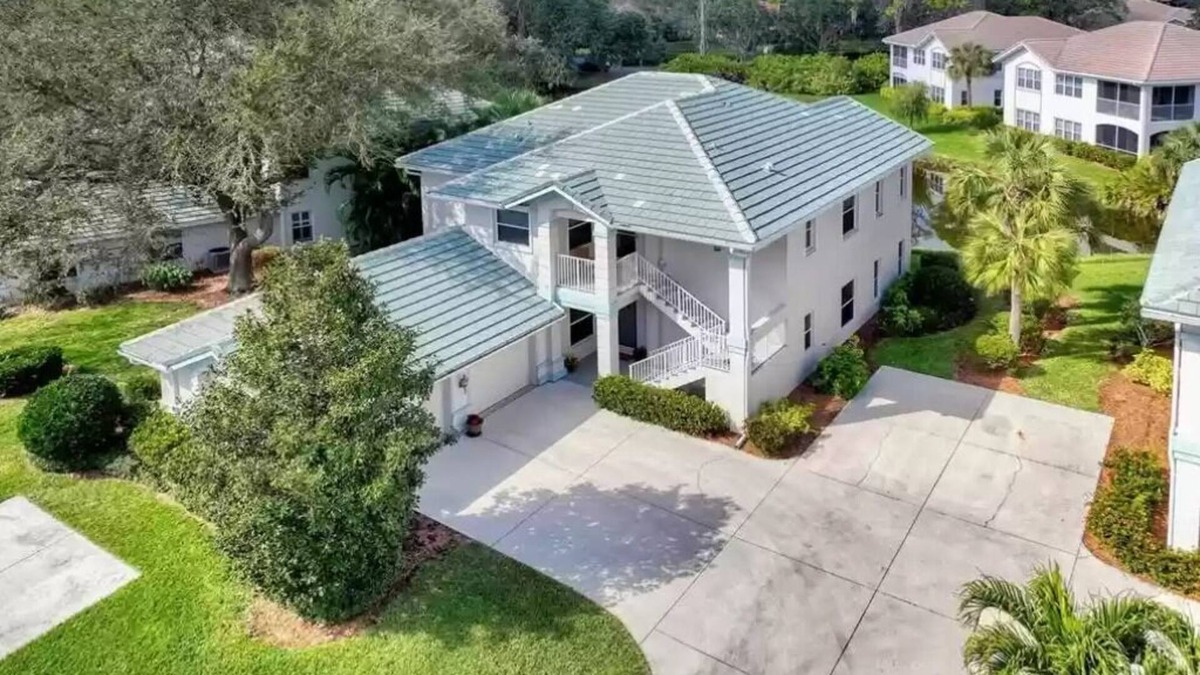Riverwood Condo | Fully furnished 3 bed & 2 bath condo in a gated community w/ stunning amenities