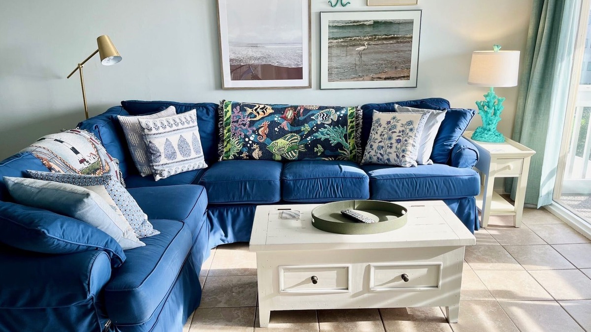 Morehead City Condo | Fully-Renovated 2 BR, 2 Bath 'A Place at the Beach III' Resort Condo, Unit K366