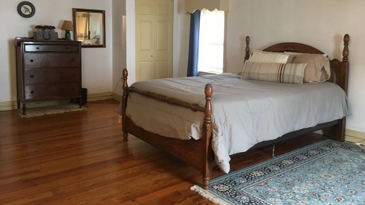 East Berlin Apartment | Fully stocked, 2BR Apartment with off street parking, washer and Dryer,