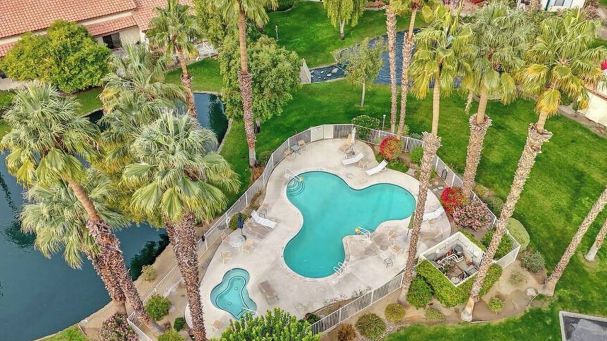 Park Palms Condo | Fully Updated And Centrally Located