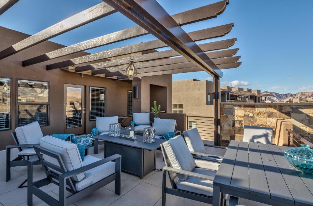 St. George Villa | Fun At The Ledges