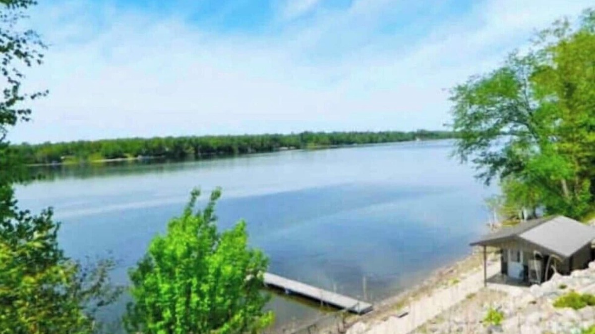 Grand Rapids Apartment | Fun cozy cabin on Pokegama excellent location!