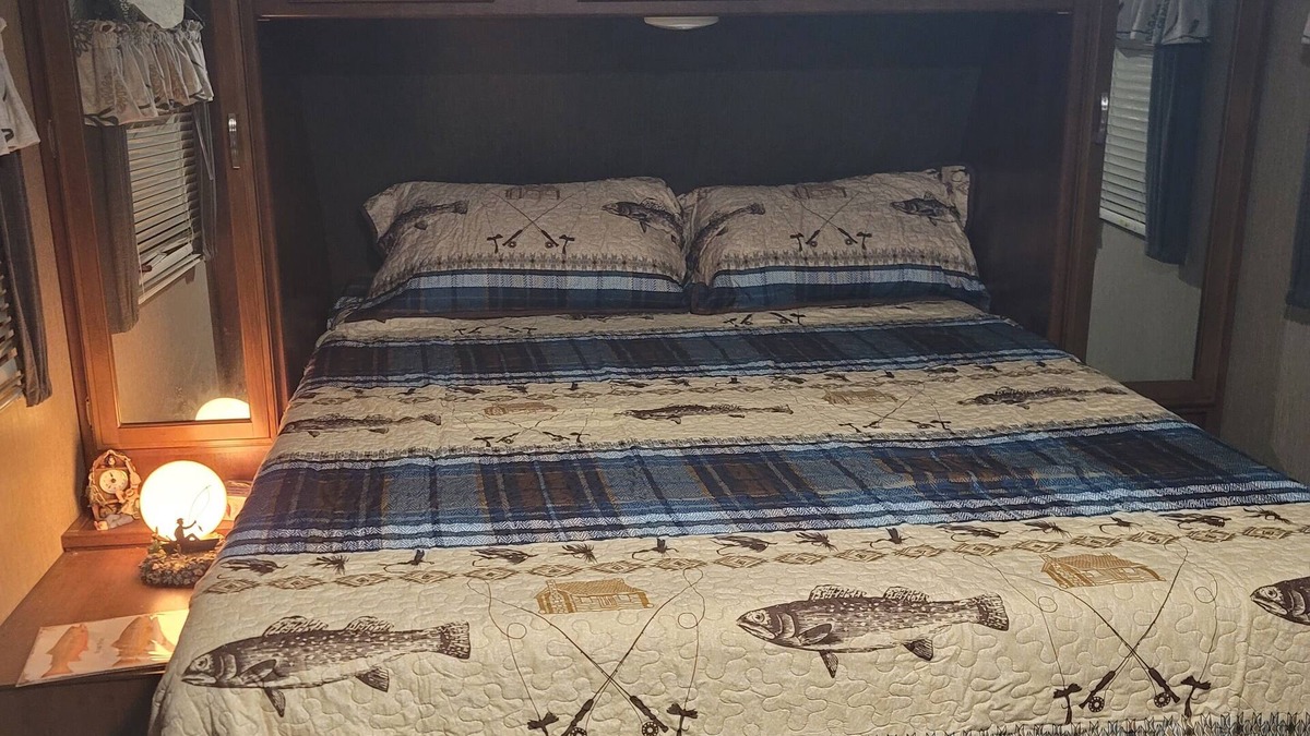 Kempner House | Fun Fly fisherman theme RV with AC
