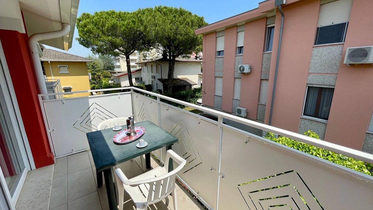 Porto Santa Margherita Apartment | Functional flat in a residential area