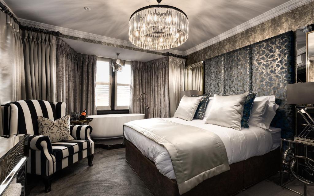 Epping Hotel | Funky Monk Hotel