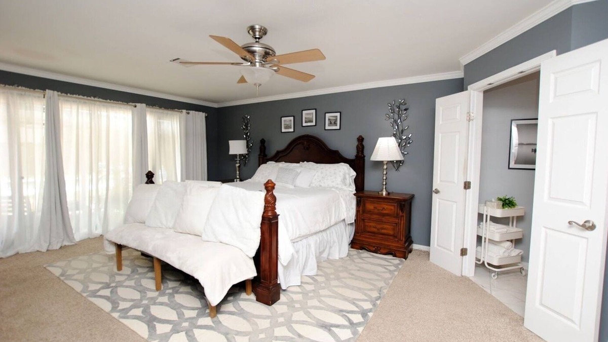 Memorial Parkway House | Furnished 4BR/4.5BA Home w/Private Pool & King Suites – Family & Work Ready
