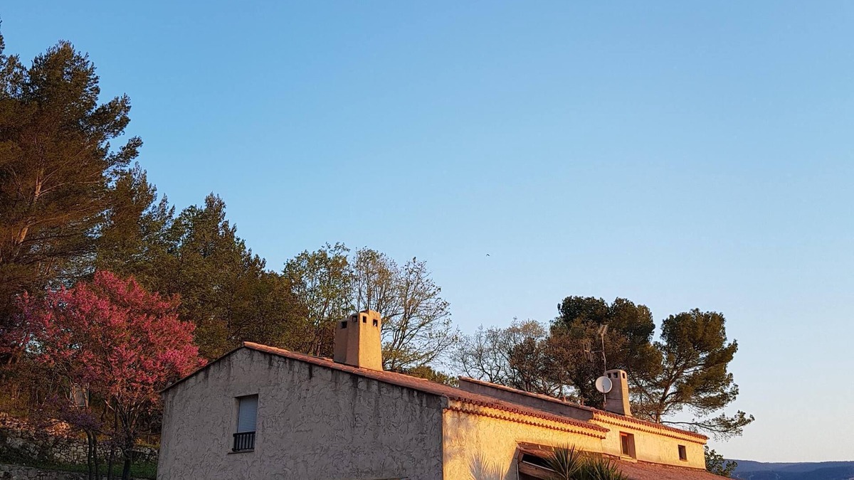 Draguignan Apartment | Furnished and equipped studio
