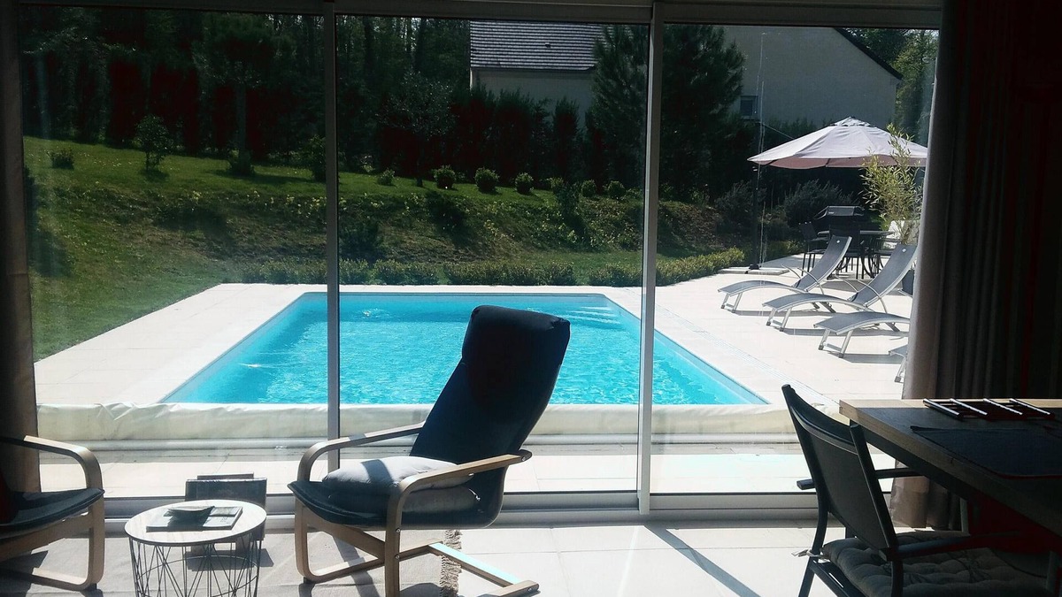 Chichee Apartment | Furnished apartment with swimming pool, 2 minutes from Chablis