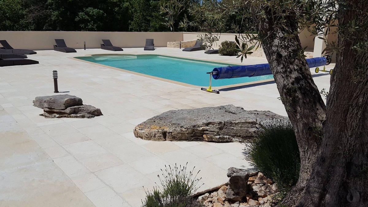 Bidon House | Furnished Gite "The Dent de Rez"