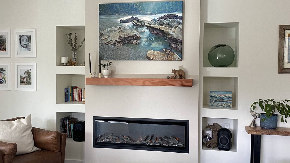 Courtenay House | Furnished home near the river- short term rental n