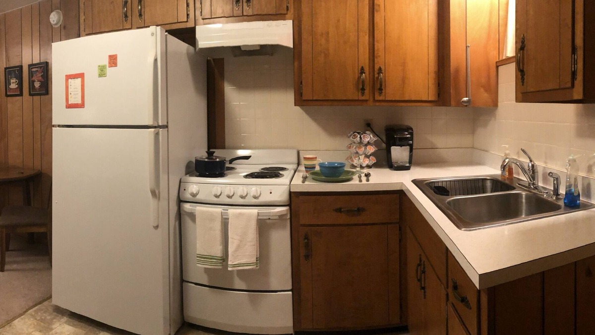 Newport Apartment | Furnished studio apartment