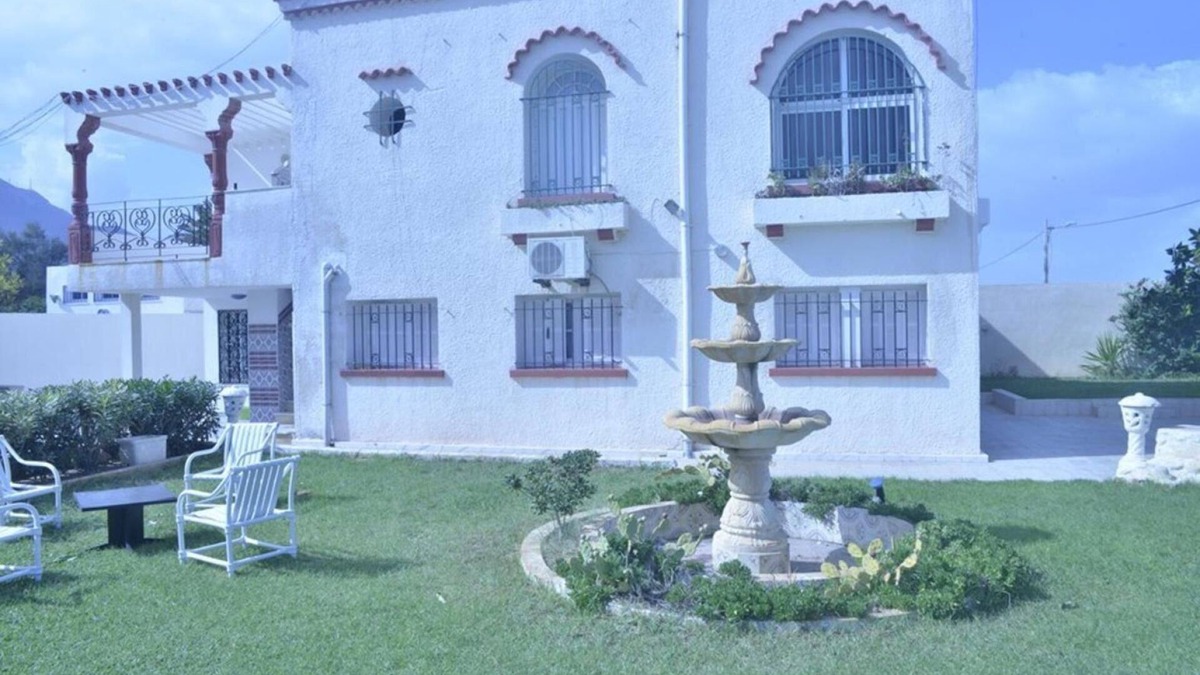 Hammam Chatt House | Furnished villa well equipped foot in the water has hammam chatt