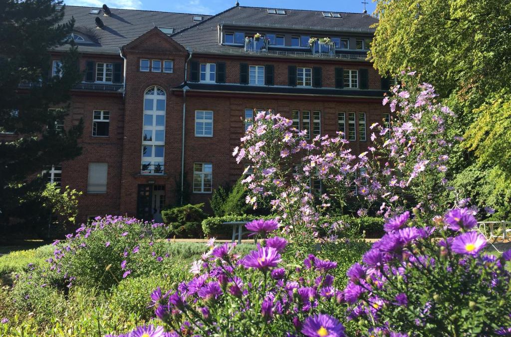 Zehlendorf Hotel | Gäste- und Tagungshaus am Glockengarten
