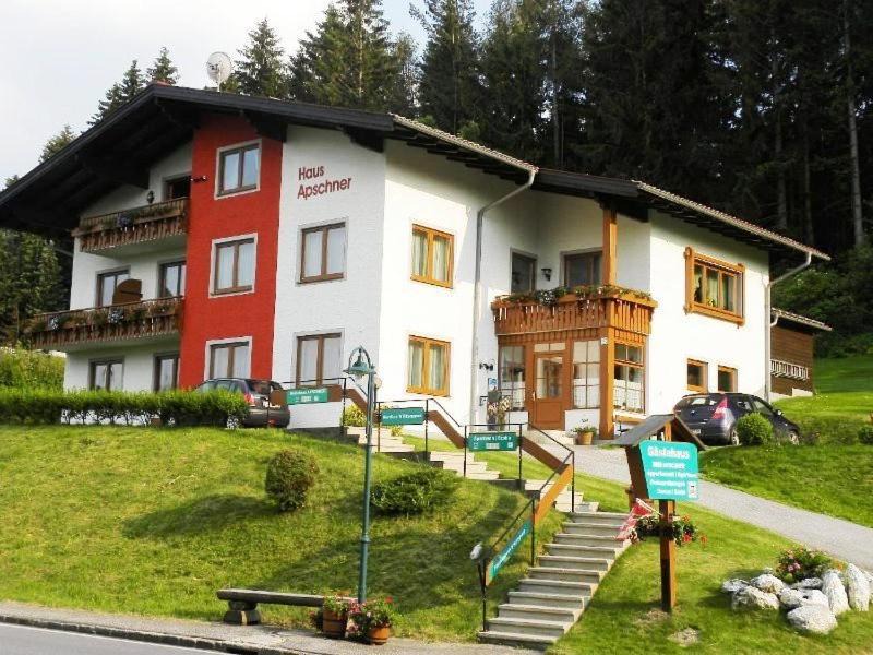 Sankt Corona am Wechsel House | Gästehaus Apschner