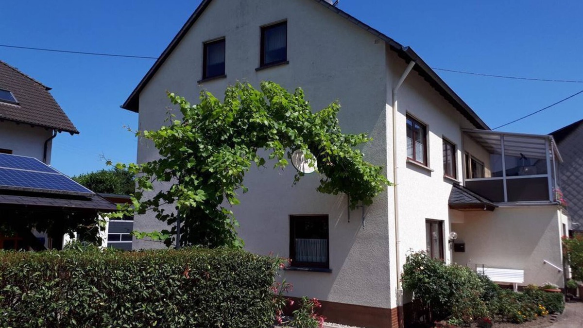 Minheim Apartment | Gästehaus Hammes-Diedrich - Holiday apartment for two