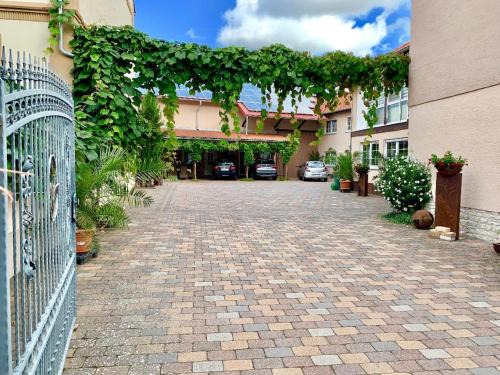 Ober-Florsheim Hotel | Gästehaus Schröder