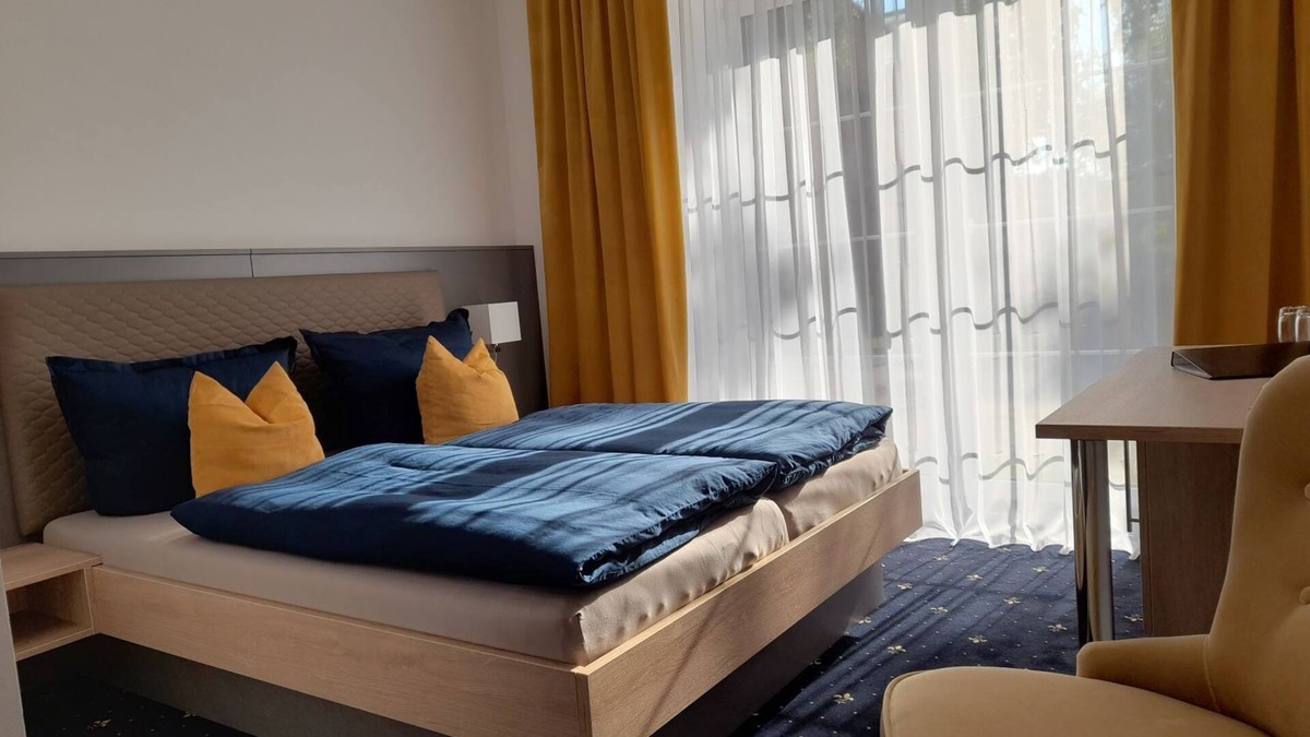 Elsterwerda Hotel | Gästehaus Weinberge