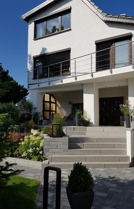 Taucha Apartment | Gästewohnung Flora