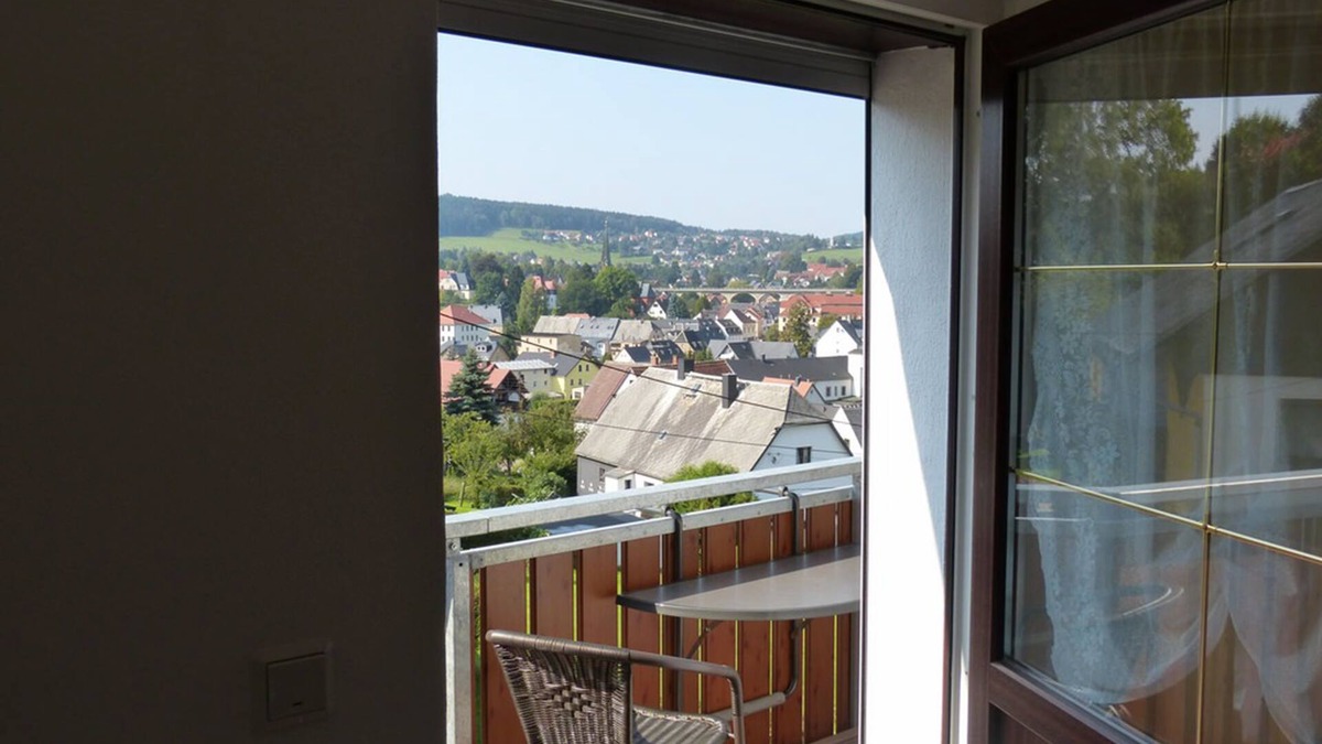 Schirgiswalde-Kirschau House | Gästezimmer & Ferienwohnung Berge