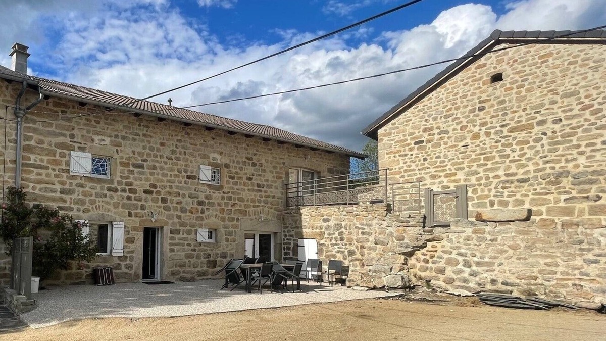 Saint-Pierre-Eynac House | Gîte au Calme à 15 Minutes du Puy en Velay, Idéal Pour les Familles