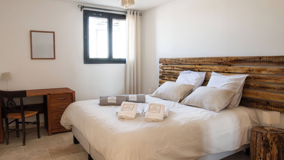 Valensole House | Gîte au Coeur des Champs de Lavande