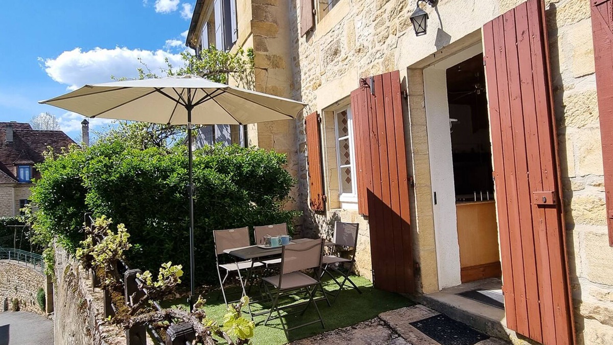 Saint-Vincent-de-Cosse House | Gîte Avec Terrasse aux Portes de Beynac