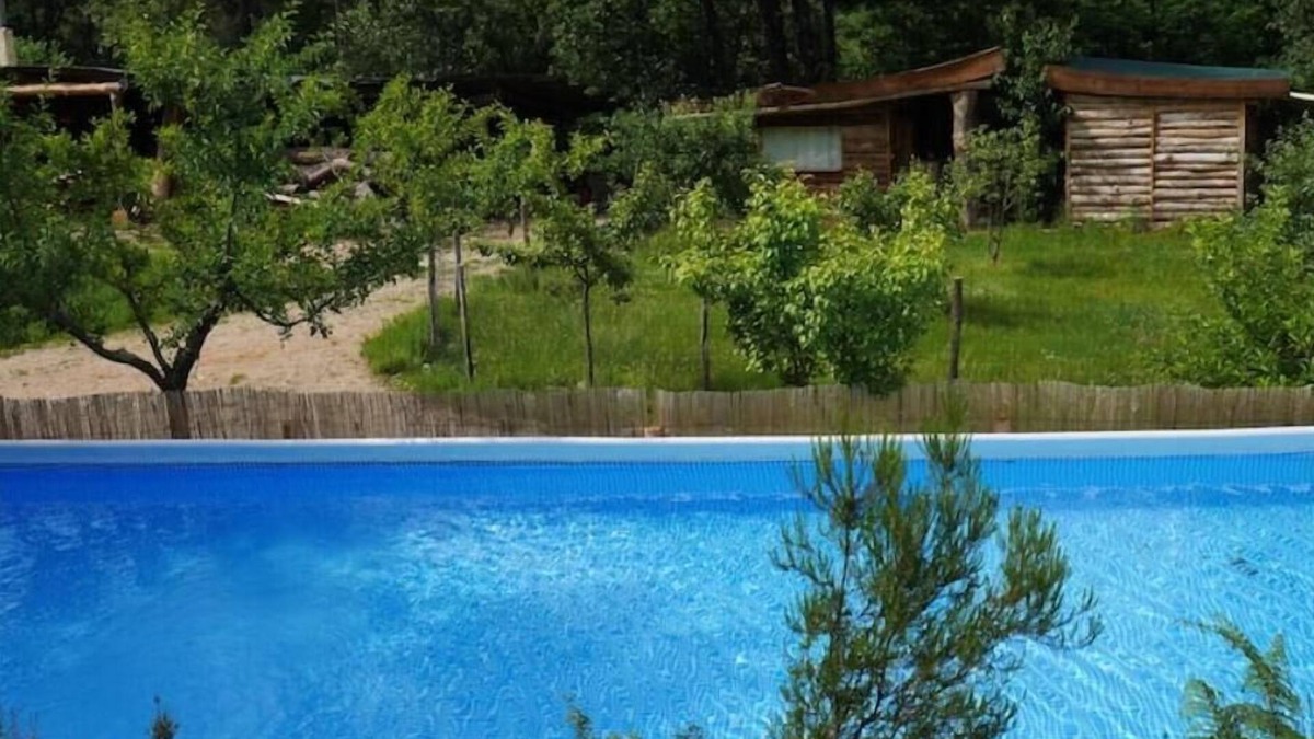 Malbosc Cabin | Gîte Cabane Saloon en Ardèche
