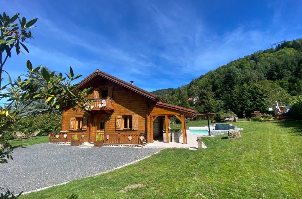 Plainfaing Ski Chalet | Gîte Chalet avec bain nordique et piscine 11 pers Hautes Vosges