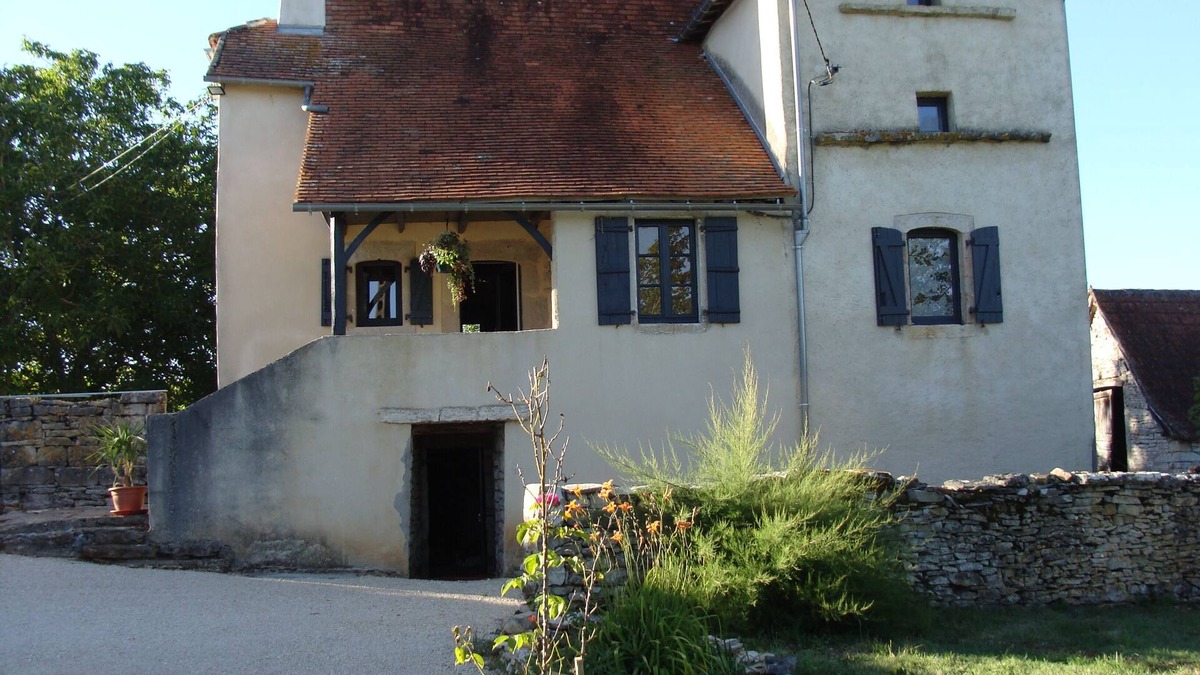 Ambeyrac House | Gîte chez Henri 10 persons