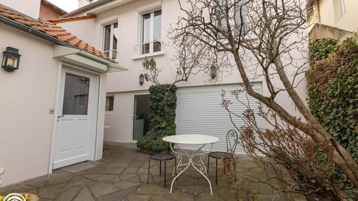 Vallieres Apartment | Gîte - Clermont Ferrand