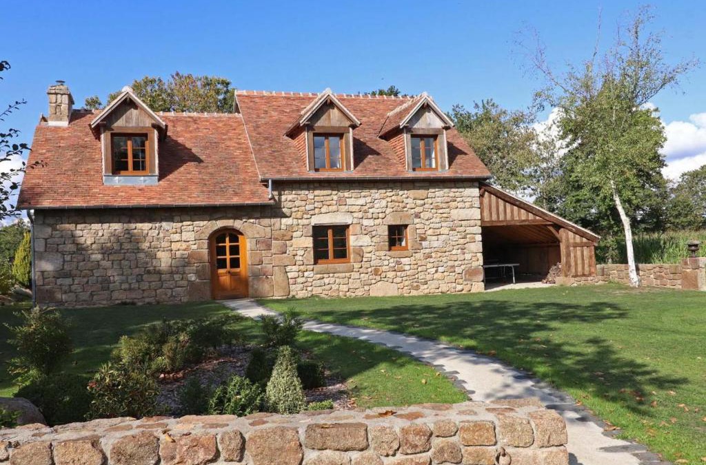Ceauce House | Gîte confortable avec jardin privatif, 4 chambres, étang, animaux, à Céaucé - FR-1-497-6