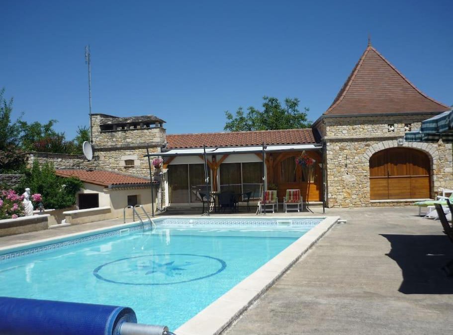 Saint-Martial-de-Nabirat House | Gîte dans propriété périgourdine