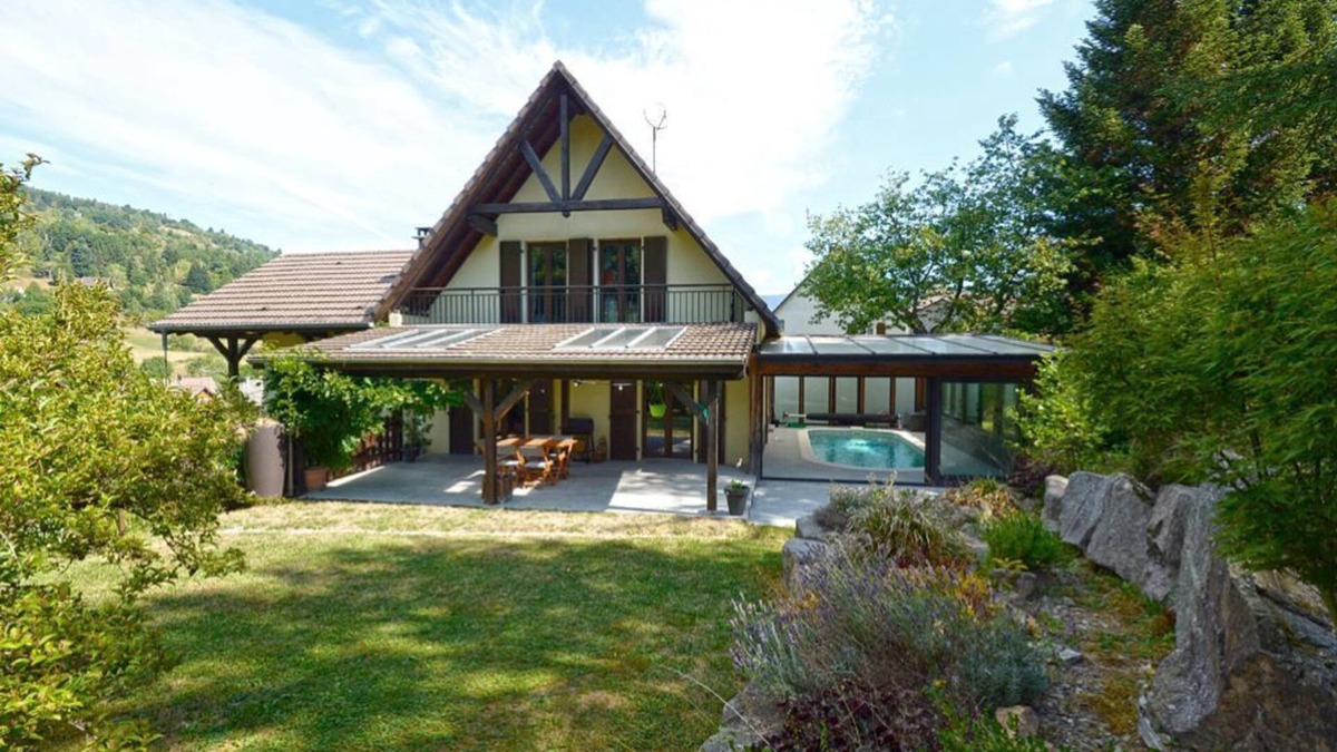 Mitzach House | Gîte de Charme Piscine Couverte Idéal Grandes Familles