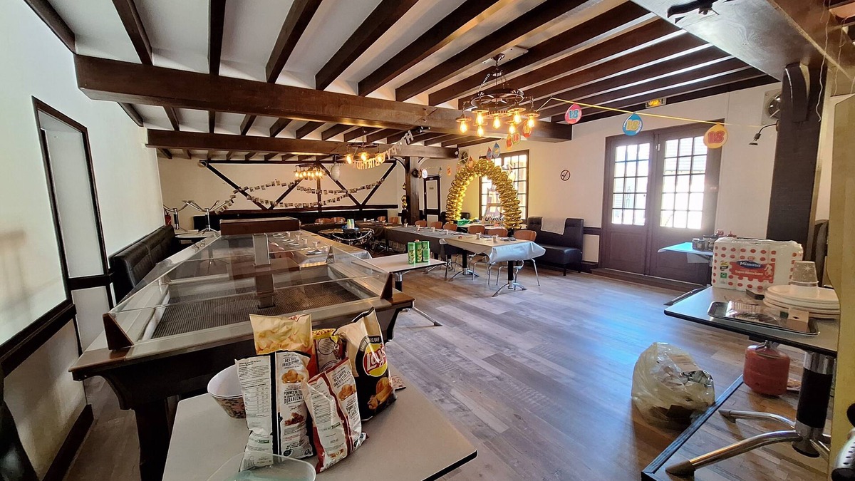 Saint-Brisson-sur-Loire Hotel | Gîte de l'olivier, reception room, parties and ceremonies, events.