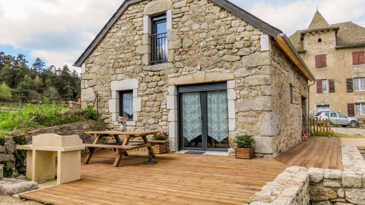 Sainte-Colombe-de-Peyre House | Gîte de Sainte-Colombe 6/8 persons