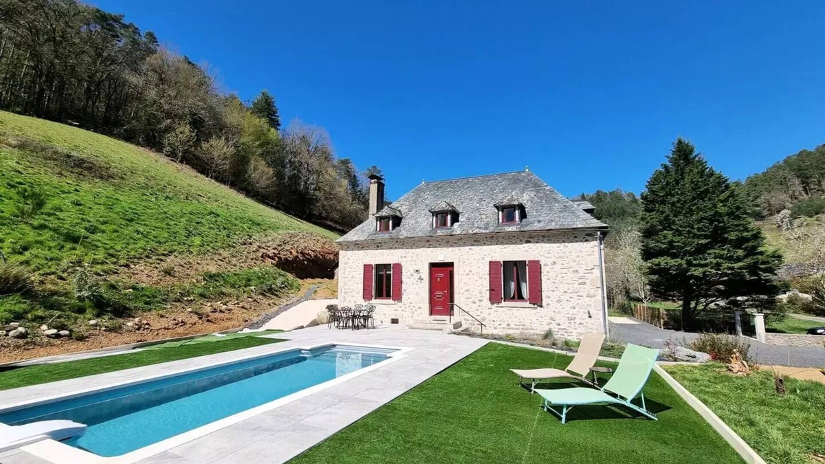 Argentat Villa | Gîte de France The great outdoors of paradise 3 ears - Gîte de France 9 people