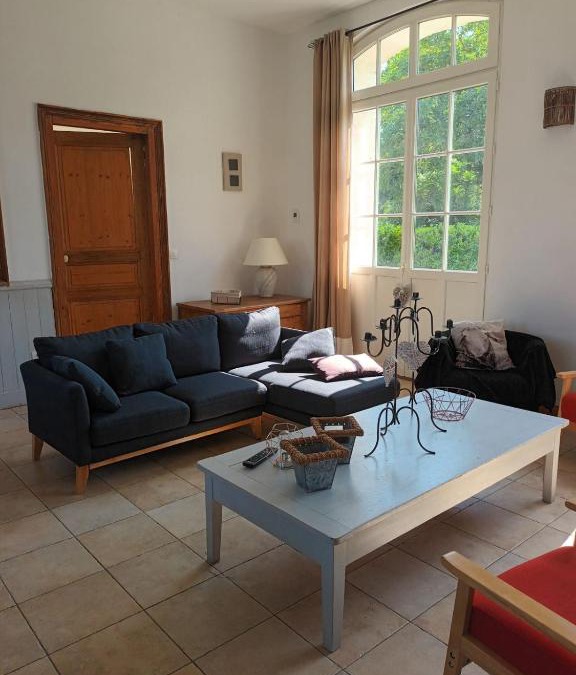 Clefs House | Gîte de la gare de Clefs