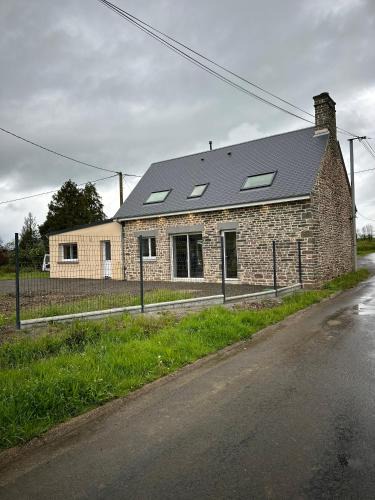 Souleuvre en Bocage House | Gîte de Monthardrou