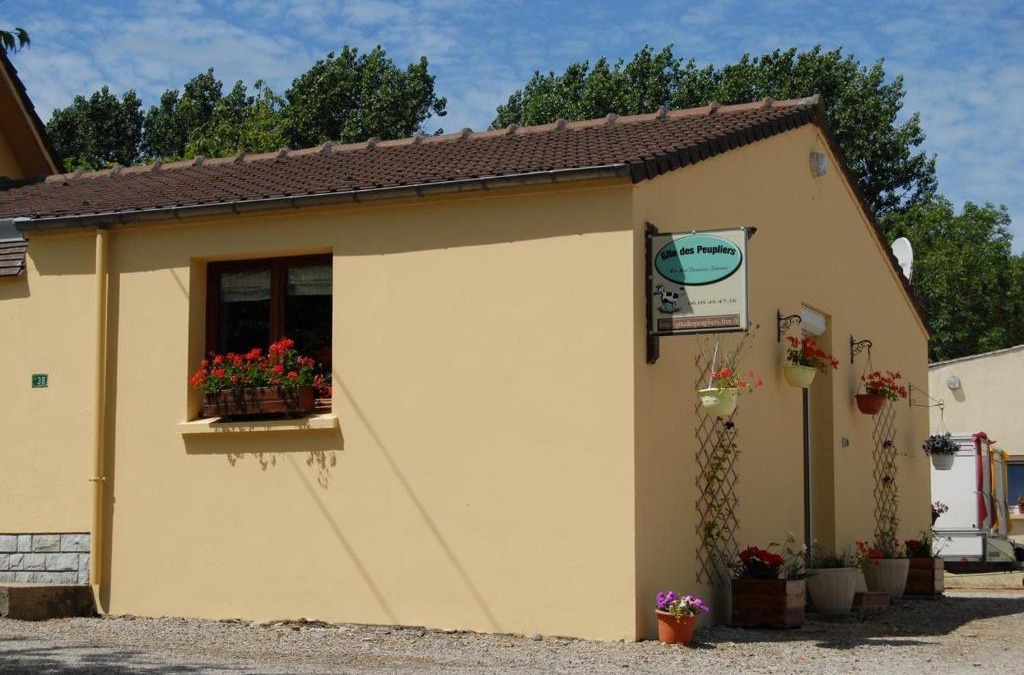 Haut-Loquin House | Gîte des peupliers, gîte à la ferme