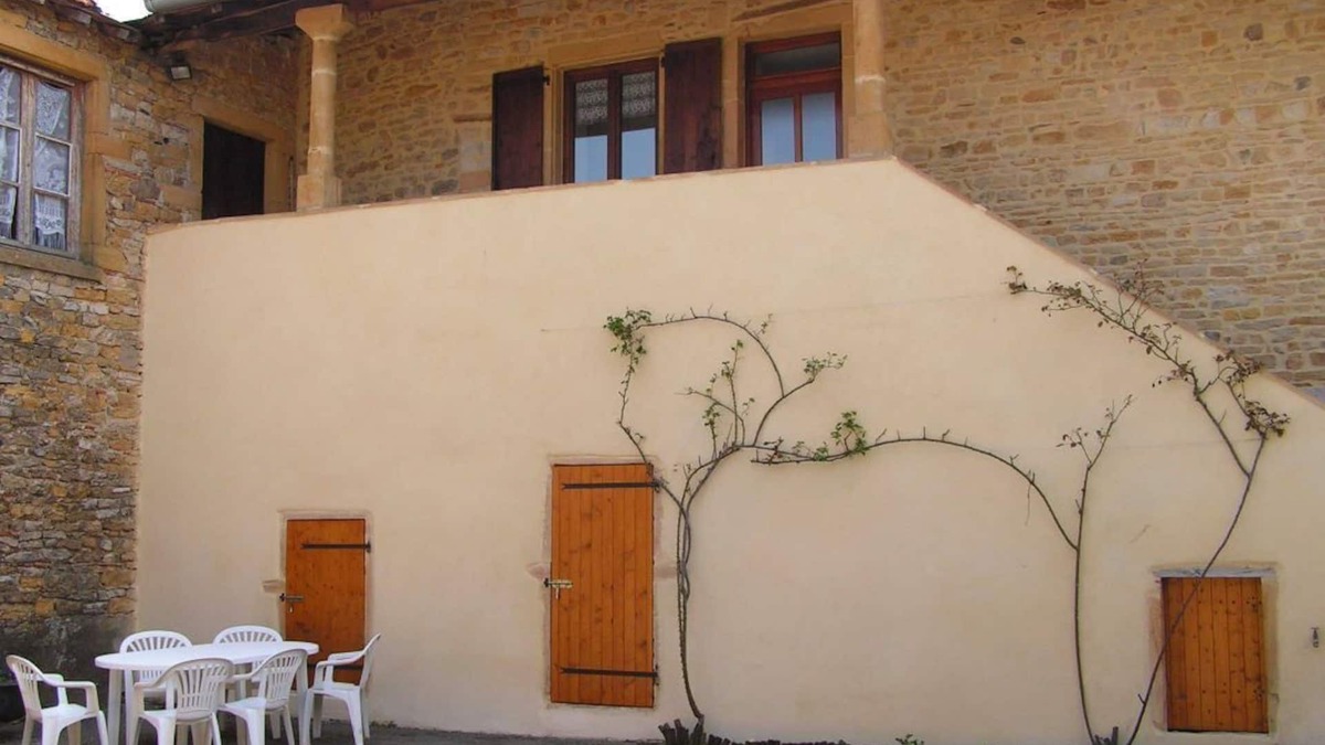 Les Echets House | Gîte des Tuillières - BAGNOLS