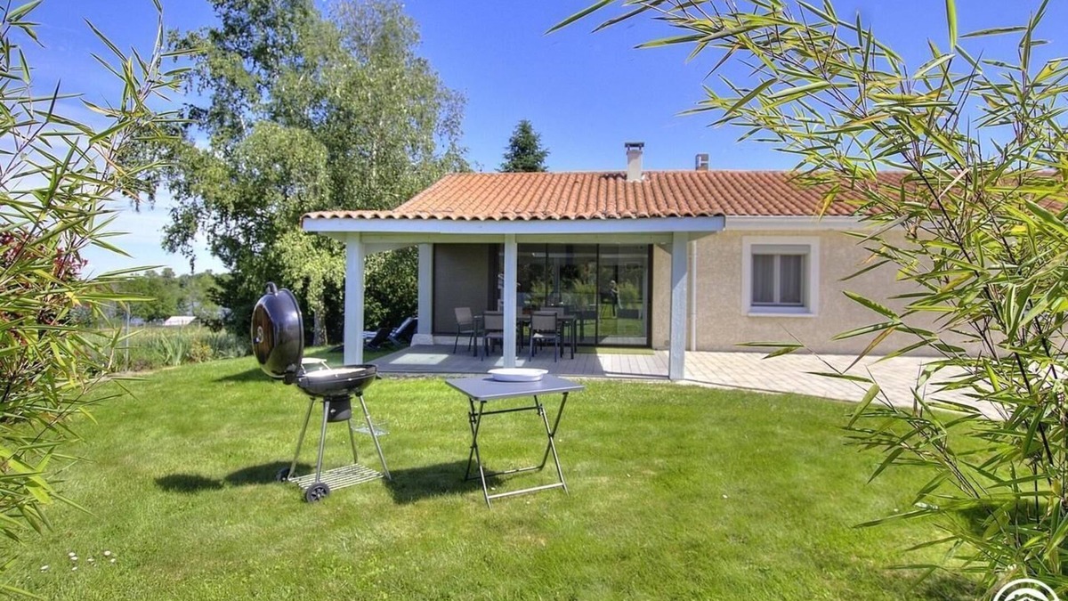 Chatenay House | Gîte du Mas Brunet - CHATENAY