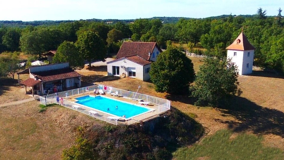 Senaillac-Lauzes House | Gîte du Pech de Cayrou